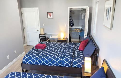 Lucky Charm 4 Bedroom Mid-City Apartment - Photo 28