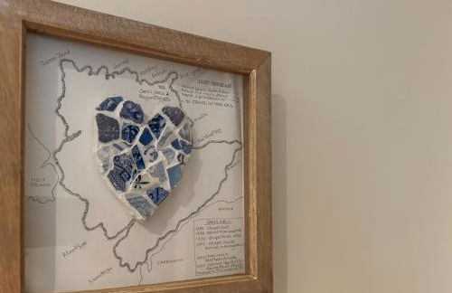 Converted Welsh Sunday School with Sea View & Garden on Anglesey - Dog Friendly - Photo 77