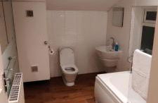 Victorian Semi Detached House behind the High Street - Foto 11