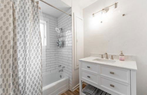 Cozy Home Near Fountain Square & 5 Min Lucas Oil - Foto 9