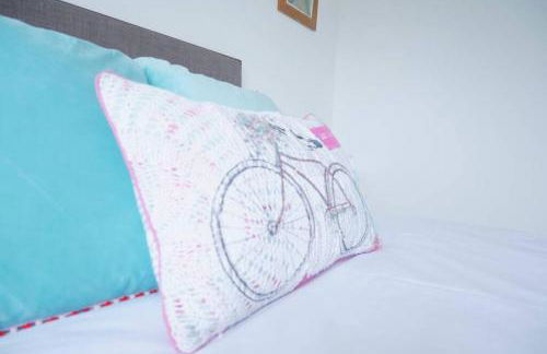 The Croft a lovely town house in the centre of Holt with free PARKING for two cars - Photo 27