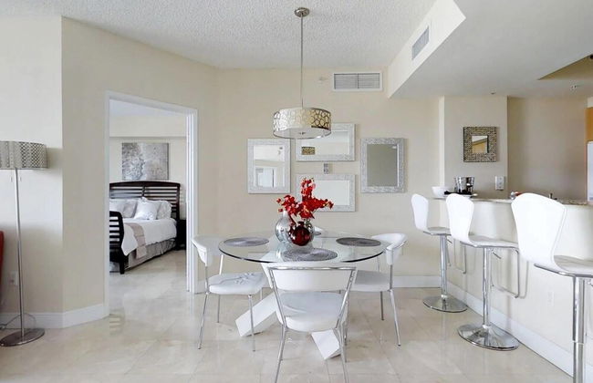 Beautiful Asian Retreat 2bd/2bth Apt. min to Beach - Foto 6