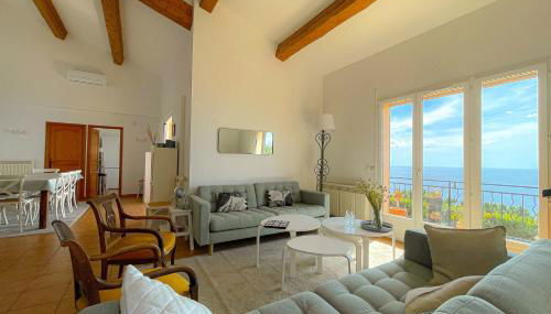 Sea-view villa for 11 guests with a heated infinity pool - Foto 5