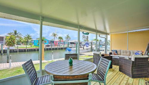 Boat Owners Paradise Jensen Beach Home with Dock! - Foto 2