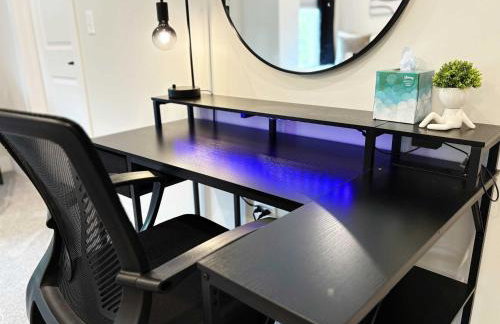 Warrenville Retreat 4BR 3 Bath Townhouse - WV2 - Foto 33