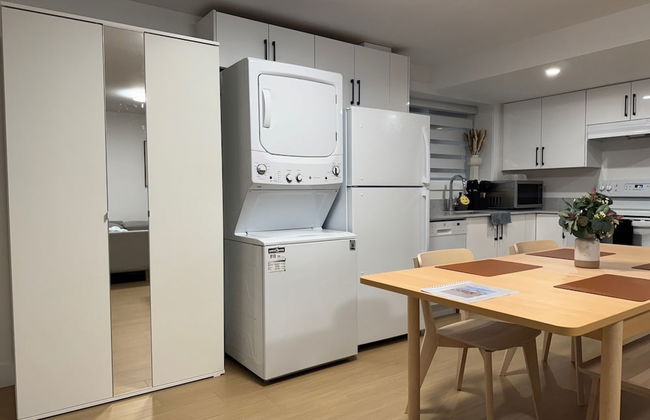 Levida Living - Cozy 2 Bedroom Suite at the Heart of Langley - Photo 13