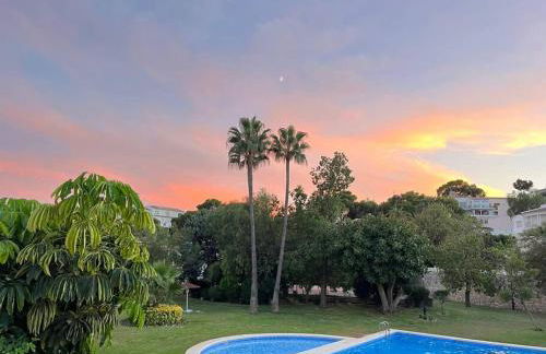 Duplex in residential complex with pool - Photo 43