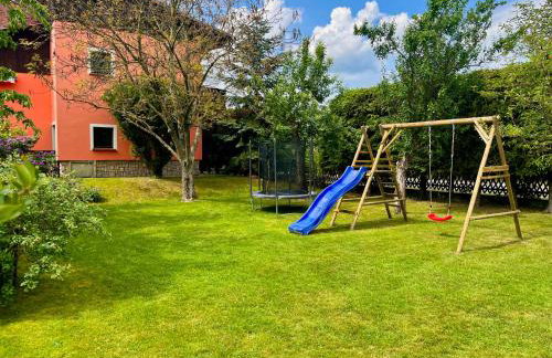 Za górami, za lasami - Foto 1