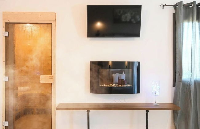 ORION Eco Suites - Photo 23