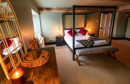 Norchard Farm House - Photo 21