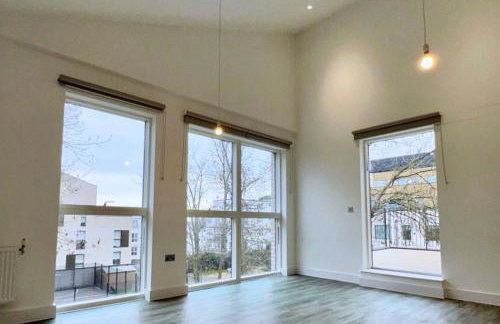 Huge 3 Bedroom Apartment near Queens Park - Foto 3