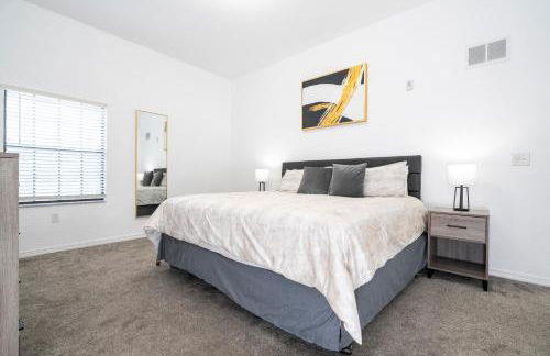 Amazing 2bed Condo in Kissimmee near Disney - Mickey Sorcerer - Foto 30