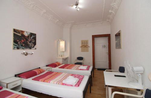 Space Hotel im Campus der JvP Schule - Foto 19