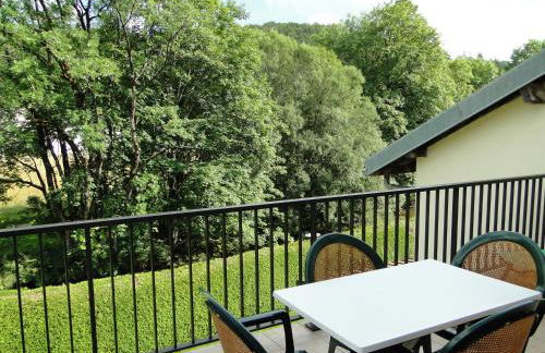 Gîte 1805 Montagnes du Jura avec Spa et Sauna classé 3 étoiles - Foto 7