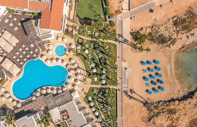 Louis Althea Beach Hotel - Foto 57