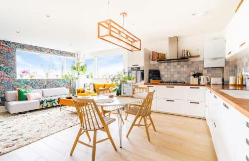 Boutique Brick Lane 2-Bed, Colourful City Vibes - Foto 18
