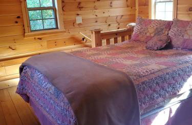 The Frontier - An Amish Built Deluxe Cabin - Foto 9