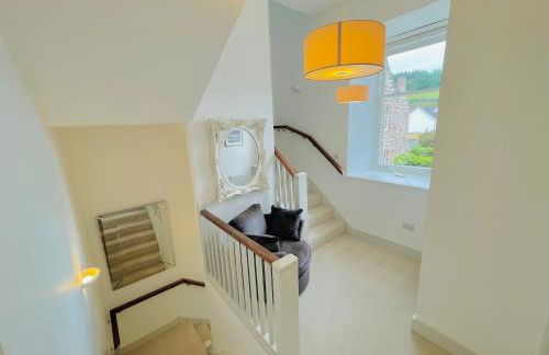 Great Glen Townhouse Inverness - Entire 3 Story Townhouse - Photo 21