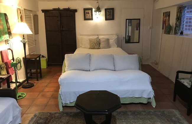 Barbados Chi Guest House - Photo 21