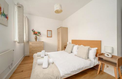Historic Apartment in Old Town - Photo 14