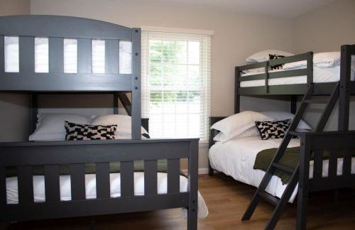 Hidden Gem Farm Homestead Sleeps 12 &Fresh Produce - Photo 58