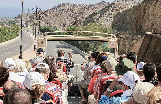 Muscat Hop-On Hop-Off Bus Tour - Foto 1
