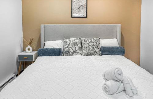 Luxe Farmhouse Chalet Sleeps 12 in Lake Harmony! Lakeview, Hot Tub, Fire pit, Games - Foto 51