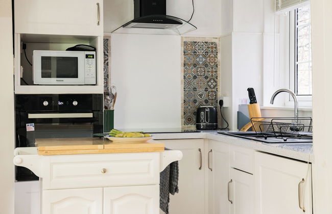 Mirrored Reflections - Photo 8