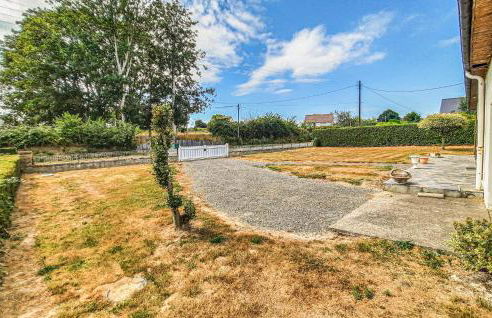 2 Bedroom Stunning Home In Bacilly - Foto 12