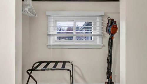 New Renovated 1BR with King Modern Comfort - Foto 5