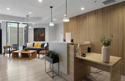 Contemporary 2BR2BA with Great Amenities - Foto 11