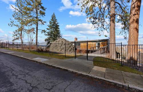 Iconic Modern Stay w Free Parking - Foto 33