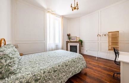 Appartement cosy avec terrasse, accès gare Dijon à pied - Foto 12