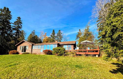 Mark's Waterfront Sea Cottage beach family Acadia - Foto 24