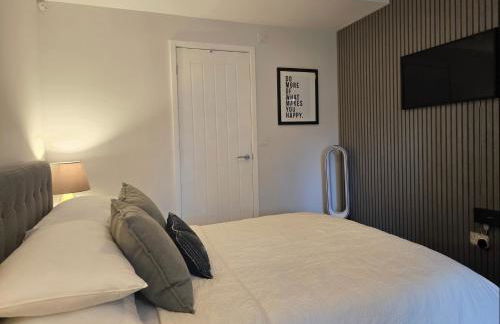 Stylish, business traveller friendly apartment, with free parking and Netflix - Foto 8