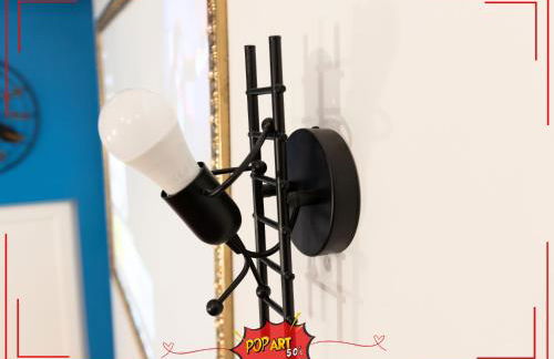 LOFT "POP ART 50's" Idéal PRO - Écran cinéma rétroprojecteur - WIFI Fibre - Borne arcade de jeu - Centre Ville - Foto 48