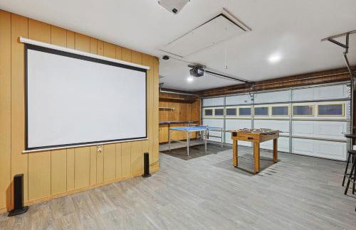 Beautiful 5BR 2BA DeSoto Holiday Home with Pool - Foto 27