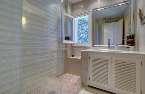 Elegant 2 Bedroom PH in Serene Urb El Presidente RDR521 - Photo 7