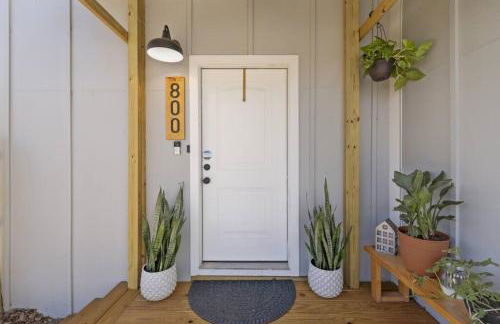 Cowboy Pool 2 mins 2 Silos & Cameron Park - Photo 32