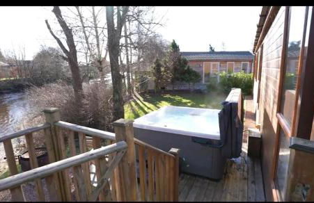 Luxurious Riverside Lodge - 'The Ardle' - Photo 4