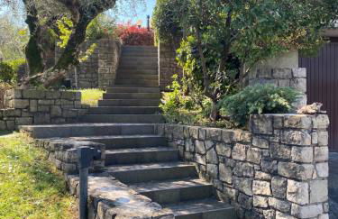 Flowers & garden apartment con vista lago - Foto 15