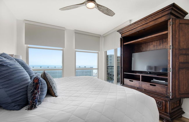 Emerald Dolphin Unit 650 - Foto 1