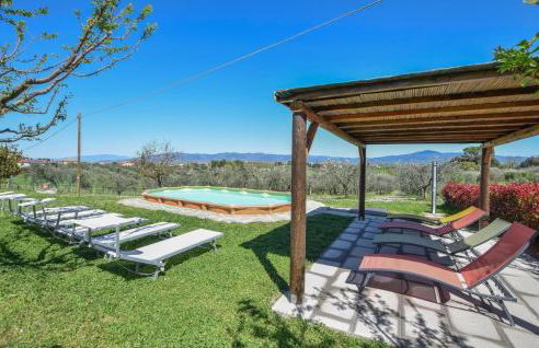 Awesome Home In Marciano Della Chiana - Photo 11