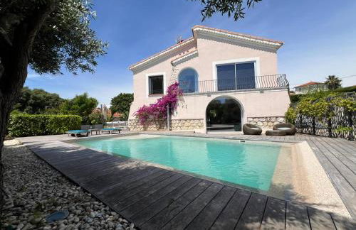 Superbe villa piscine proche ville et mer au calme - Foto 8