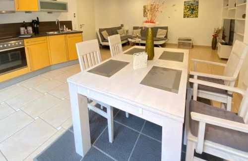 2 Zimmer Apartment, 70 qm, max 4 Pers, private Terasse, Parkplatz, Internet 250 MBit - Foto 11