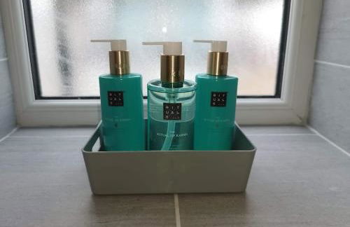 Dexters Den - Sea views, yards from Beach - Foto 19