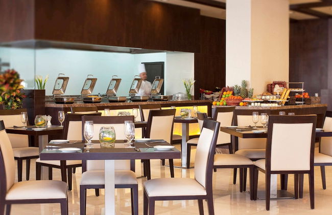 Movenpick Hotel Apartments Al Mamzar Dubai - Photo 53