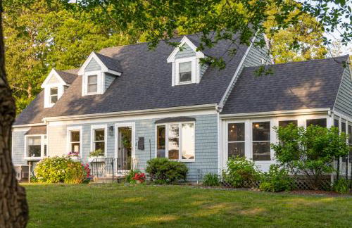 Pool and Screened Deck! Home 2 Mi to Mashpee Commons - Foto 33