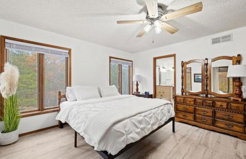 Enchanted Woods Hideaway - Foto 31