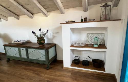 donna serena Aci Castello - Photo 23